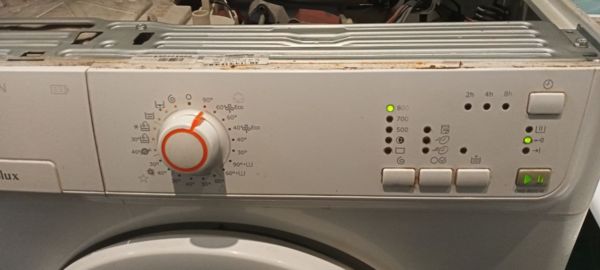 ремонт стиральных машин Электролюкс7 в Саратове