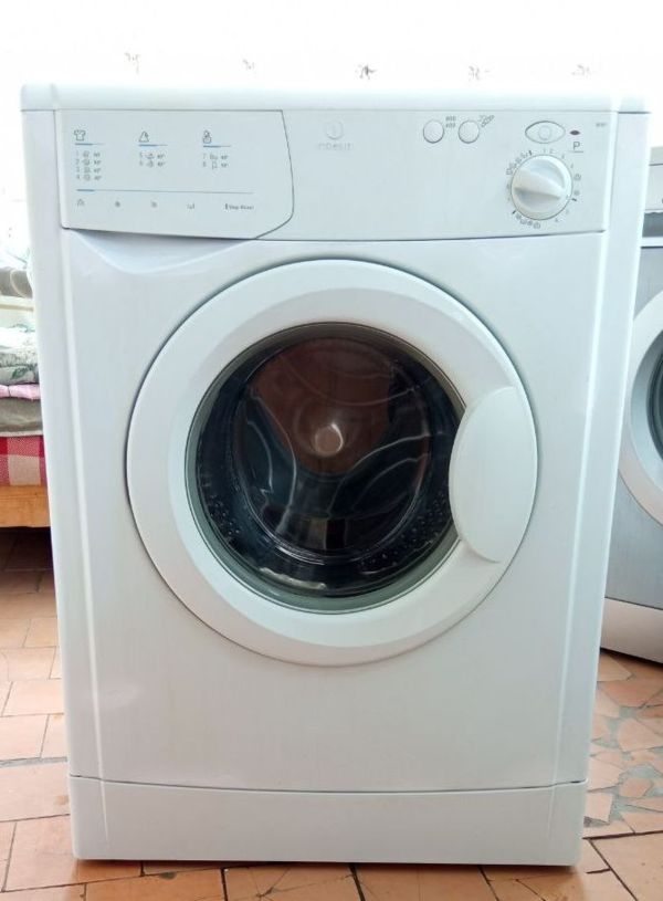 ремонт стиральных машин Индезит3 Саратов
