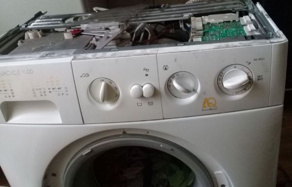 ремонт стиральных машин Занусси7 в Саратове
